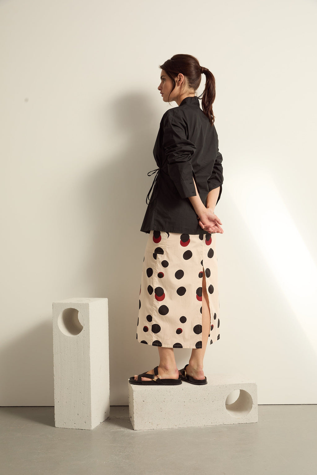 BLOUSE NINE - BLACK